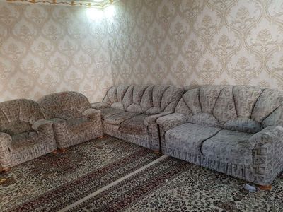 диван кресло сотилади яхши хичкаери хич нима булма