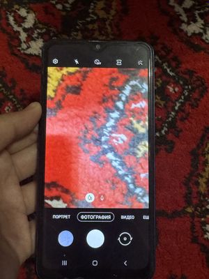 Жаксы состояниеда телефон сатылади Samsung A10S