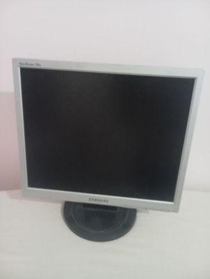 Kompyuter uchun monitor Samsung