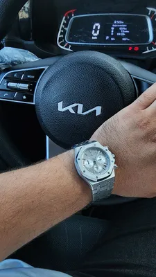 Часы Audemars Piguet  покупал в Южной Корее