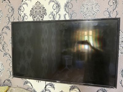 Телевизор LG 42