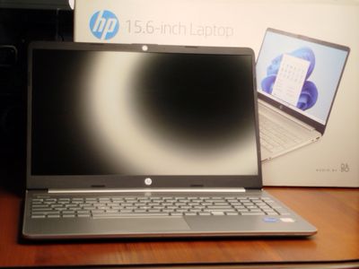 Ультратонкий ноутбук HP Intel Core i5 1235, 10 ядер 8/512 как новый