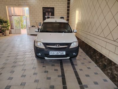 Lada Largus cros