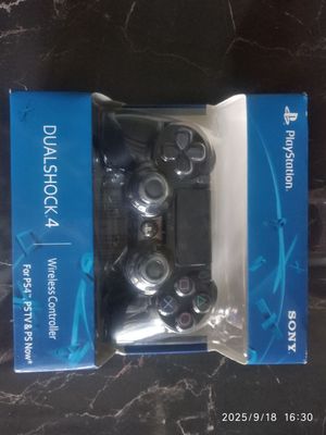 Sony PlayStation 4