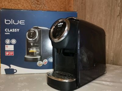 продаю кофемашину lavazza blue classy mini