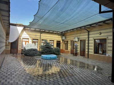 Beruniy Metroda Uy Sotiladi