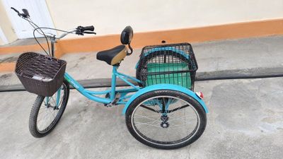 Velik sotiladi 3gʻildirakli yangi xamma joyi zoʻr.
