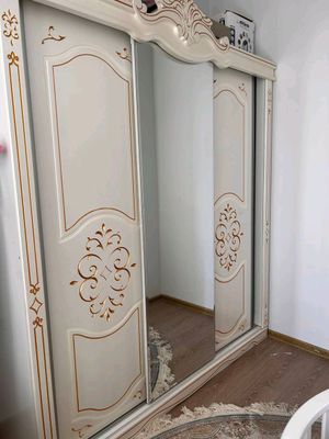 мебель для дома в зал и в  спальню