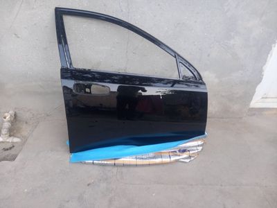 Jentra eshik qora gbo