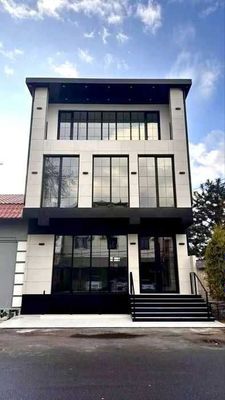 Сдам 500 м² в Аренду. Шота Руставели. Grand Mir. Айбек. Мирабад Авеню!
