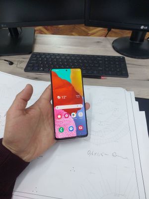 Samsung A51 64gb(2023) ideal ochilmagan aybi yuq tozza telefon