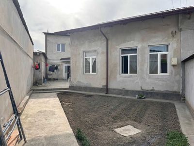 Сарыкуль махалля Детская Ж\Д Больница Участок 2сот Два Дома 5ком 100м2