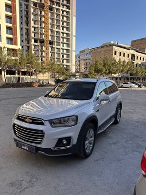 Срочно продам каптиву 4