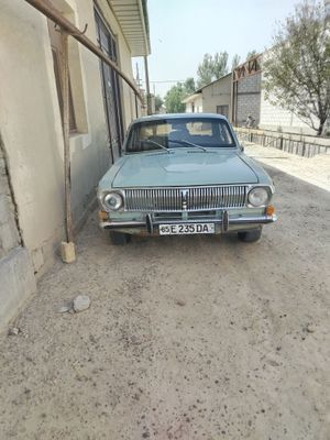 Volga 2400 o'rta holda