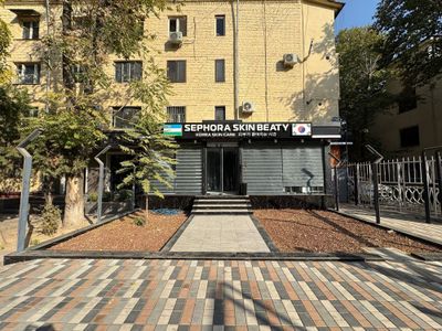 Сдаётся Коммерческое Помещение 117кв.м ул.Осиё 1-Линия Юнусабадский рн