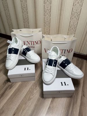 Valentino Garavani, В наличии