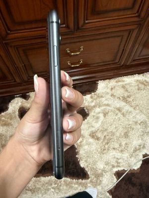 iphone11 64/100% face id turton bor ideal chaqa chuqasi yoq
