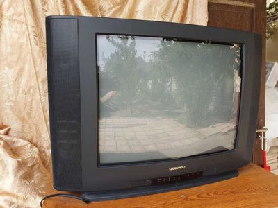 Телевизор DAEWOO в хорошем состоянии , четкий экран, сильные динамики
