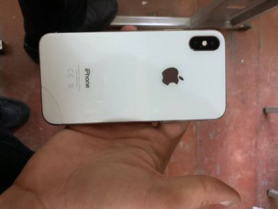 Iphone x srochna sotiladi