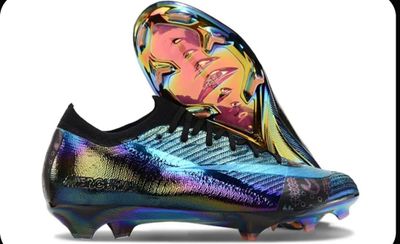 Стильные бутсы Nike, размер 36.5-37