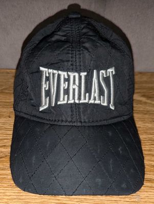 Тёплая кепка-ушанка Everlast (оригинал, утеплённая)