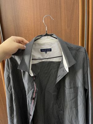 черная рубашка tommy hilfigher 2xl
