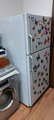 Продам холодильник б/у Дженерал Электрик ,воздушное охлаждение.