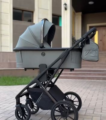 Продается б/у коляска Ining baby 2 в 1