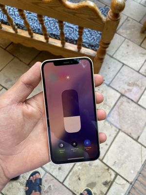 Iphone 12 kor dak yoq malumoti pastda
