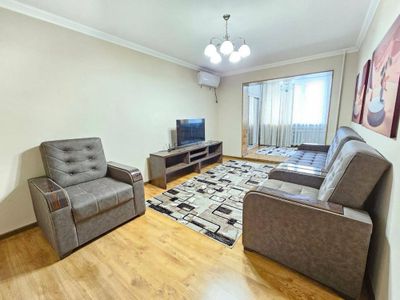 Аренда 2 комнатной квартиры Ц-1 кафе Street 77(консерватория)|09206
