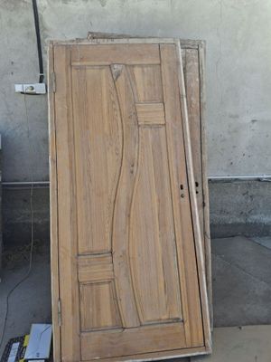 Eshiklar sotiladi