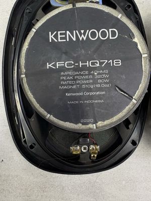Kenwood indonezya rabochi holatda
