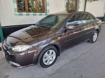 Jentra 2017 yil 3 pozitsa avtoat choko
