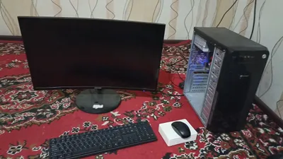 Komputer sotiladi 250$