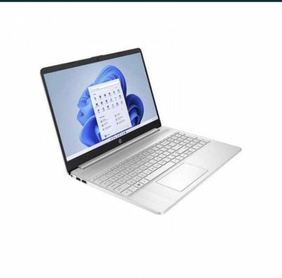 Hp i5 8/256 core i5-1135g7