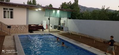 Сдаётся дача в Чарваке, рядом с БОЧКИ