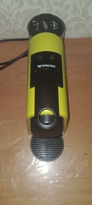 Кофе машина 799000 сум