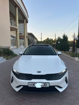 Kia K5 prestige Oq