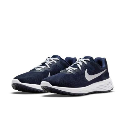 Кроссовки Nike REVOLUTION 6 (42 размер 8.5 us на 26.5 см стопу)