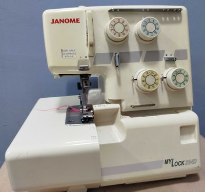 Оверлок janome 4х нитка