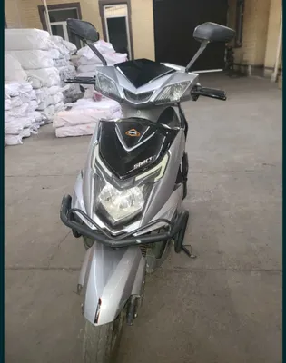 Skuter sotiladi ideal