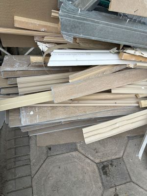 Отдам даром рейки , таркет , ж профиля