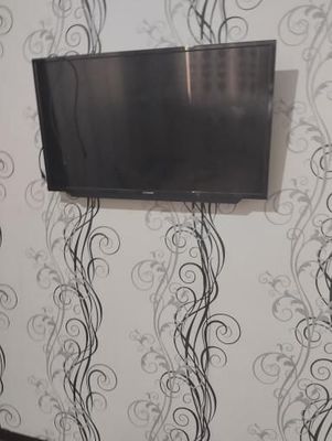 tilvizor Samsung 42lik  sotiladi