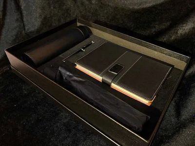 Подарочный Набор Business Ежедневник Зунтик Термос Ручка