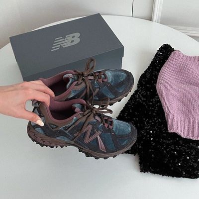Женские кроссовки New Balance 610v1