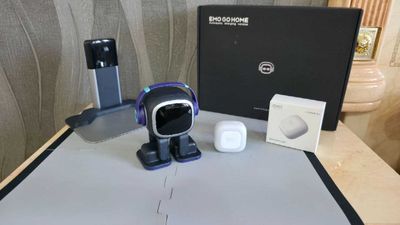 Робот с искусственным интеллектом EMO Go Home с лампой EMO Smart Light