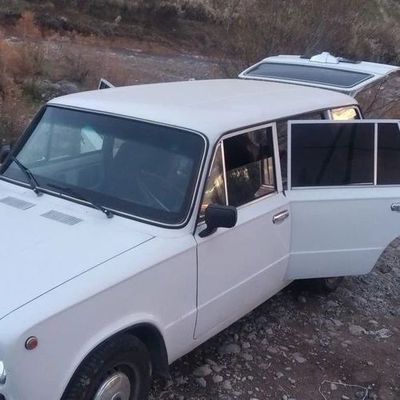 Жигули сотилади. Холатига гап йўқ
