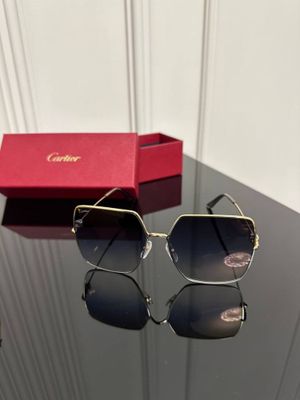 Продается очки cartier