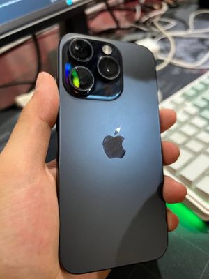 Iphone 15 pro srochna sotiladi