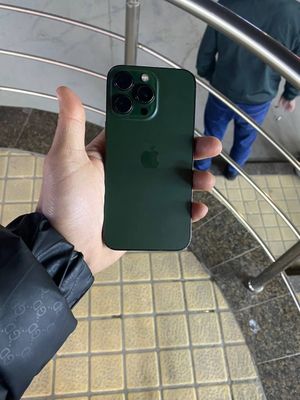 Iphone 13 pro green